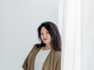 Fee (29): "Pas na jaren mantelzorgen merk ik hoe zwaar het eigenlijk is"