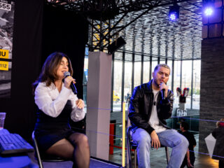 Emil Rosé en Dilara zingen akoestische versie van 'Başkasını Sevme' voor Giro555