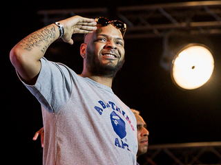 Hef komt in september met zijn eerste boek 'Puur'