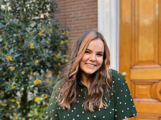 Samyra (24): "Autisme is niet altijd zichtbaar, het kan ook verweven zijn met je persoonlijkheid"