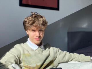 TikTokker Luca (21) over zijn Amsterdamse identiteit: "We zijn echt trotse stadsmensen"