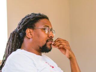 De geadopteerde Robbert bleek verkocht te zijn: "Toen mijn ouders erachter kwamen, waren we al weg"