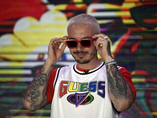 J Balvin biedt excuses aan na beschuldigingen van racisme in offline gehaalde clip