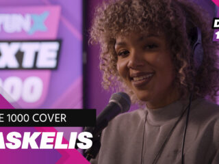 Jaskalis mixt 'Joro' en 'On the Low' alsof het niets is (DiXte 1000 Avondshow)