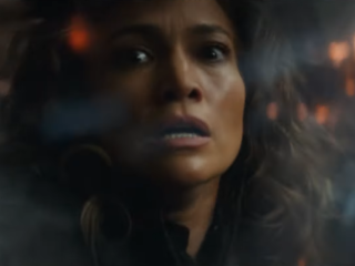 Jennifer Lopez schittert in actievolle trailer van Netflix-film 'Atlas'