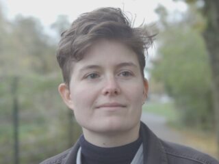 Jo (29) heeft de ziekte van Crohn: "In het begin vond ik het lastig om te accepteren"