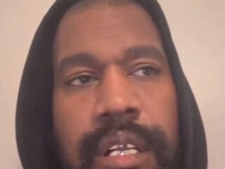 Kanye West haalt in verwijderde post uit naar Drake: "F*ck you"