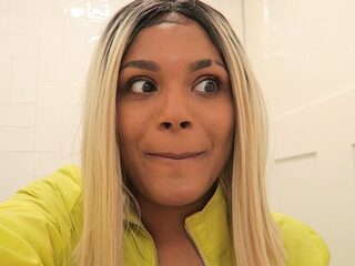 Vlogster Kelly Buth doet als niet-moslim mee aan de ramadan