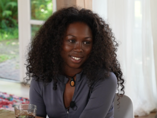 Dylisa openhartig over huiselijk geweld: "Ben nog steeds aan het helen van mijn wonden"