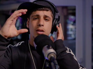 Moony11 doet sessie bij Yous!