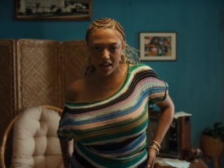 Mahalia & Tanya Stephens de DiXte met 'Pity'