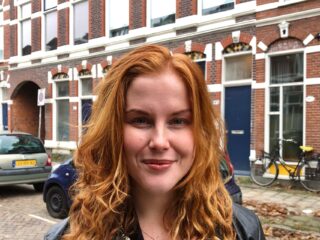 Marieke (23): "Ook studenten met een studieschuld hebben recht op een basisbeurs"
