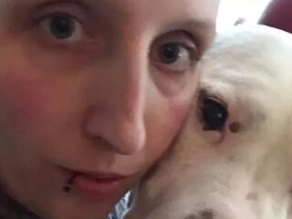 4-jarig kind twee dagen alleen thuis na dood moeder