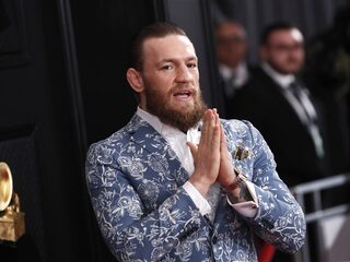 Conor McGregor breekt neus Italiaanse dj: "Een wonder dat ik nog leef"