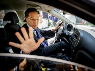 Mark Rutte kondigt vertrek aan uit de politiek