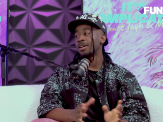 Joey (25) heeft acht halfbroers en -zussen die onderling geen familie zijn: "Ik ben de verbindende factor tussen hen"