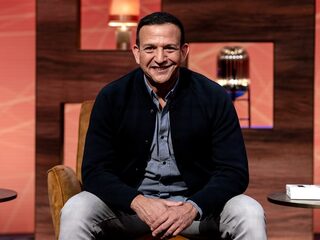 Najib Amhali startte eigen afkickkliniek: "Verslaving is nog steeds een taboe"