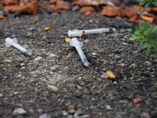 Allereerste 'needle spiking'-straf in Nederland: man (31) krijgt vijf maanden cel