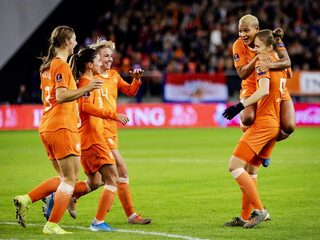 Nederland, Duitsland en Belgie werken samen om het WK vrouwenvoetbal binnen te halen