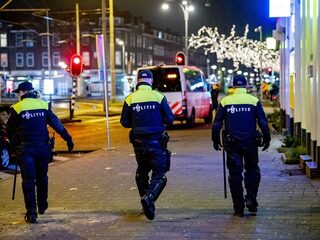 Politie Rotterdam biedt persfotograaf excuses aan voor hardhandige behandeling