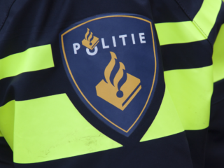 Politie houdt minderjarige jongen aan voor sturen dreigbrief naar school Zaandam