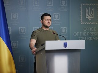 President Zelensky over toenemende dreiging: ''Ik blijf in Kiev''