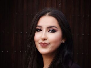 Rabia (21): "Als gemeenteraadslid wil ik een stem voor jongeren zijn"