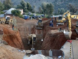 Reddingsactie Rayan (5) houdt heel Marokko in spanning