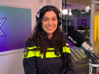 Politieagente Reyhan over bank- en helpdeskfraude: "Het is belangrijk om aangifte doen"