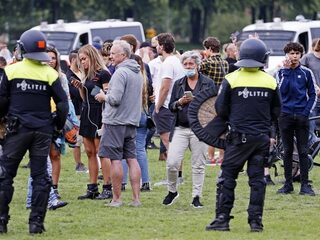 Onderzoeksjournaliste over Romeo's: ''Ze worden door demonstranten weggejaagd''