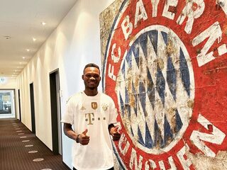 Taxichauffeur van Sadio Mané dwingt contract af bij Bayern München