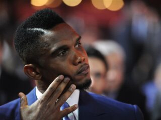 Voorzitter Kameroense voetbalbond eist leeftijdstest en ziet 70 procent zakken