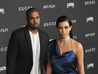 Ye ontslaat advocaat paar uur voor zitting met Kim Kardashian