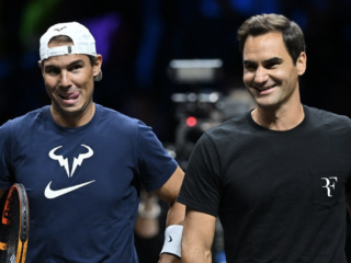 Federer speelt in afscheidswedstrijd samen met Nadal