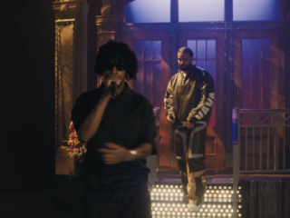 Drake en 21 Savage houden fans voor de gek met nep 'SNL'-optreden