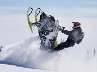 YouTube-ster en rallycoureur Ken Block (55) overleden na ongeval met sneeuwscooter