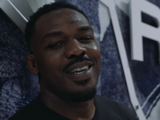 Jon Jones maakt comeback bij UFC met titelgevecht tegen Ciryl Gane