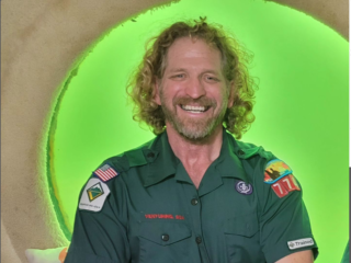 Amerikaanse professor verbreekt wereldrecord: 74 dagen onder water leven