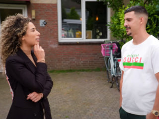 Boef bezoekt woning waarin hij opgroeide: "Op een dag wil ik dit huis weer kopen"