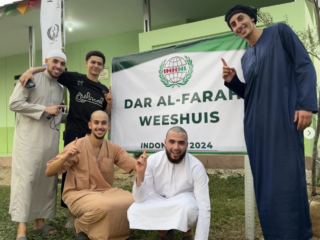 Ilias Vietto en Charbonn zetten weeshuis op in Indonesië: “Wilden graag teruggeven”