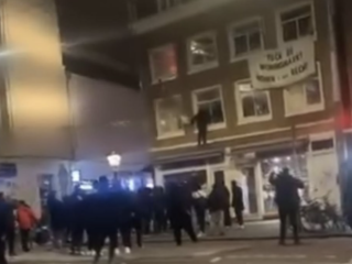 Supporters Maccabi Tel Aviv zorgen voor onrust in Amsterdam voor duel met Ajax