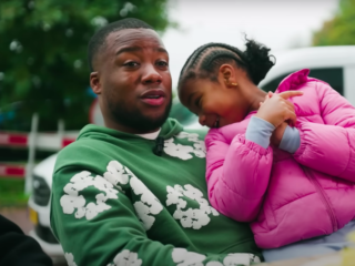 KM over eigen band met vader en vaderschap: "Ze kan me altijd alles vertellen"