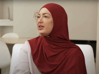 Fadim Kurt over het dragen van hoofddoek: "Vrouwen worden niet onderdrukt in de islam"