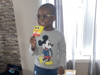 Vierjarige bestelt voor 2500 euro aan Spongebob-ijsjes: crowdfunding voor moeder