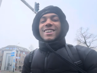 Amsterdamse Dembow loopt naar Spanje om zijn muziek te promoten: "Dit is mijn droom"