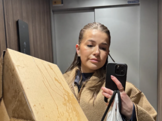 Jade Anna ontdaan na "laf" waterpistool-incident: "Maakt me erg verdrietig"