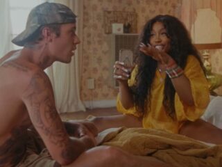 Fans reageren op Justin Bieber in nieuwe SZA videoclip "Hailey trilt op haar benen!"
