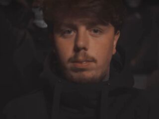 Jack aangevallen door hooligans tijdens eerste eigen show