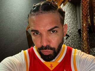 Drake verrast fans met enorme geldprijs voor winnaar lookalike-wedstrijd
