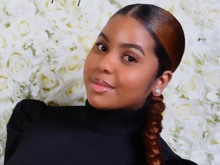 Stacey (19) schrijft met Amerikaanse gevangene en helpt hem zijn leven te beteren